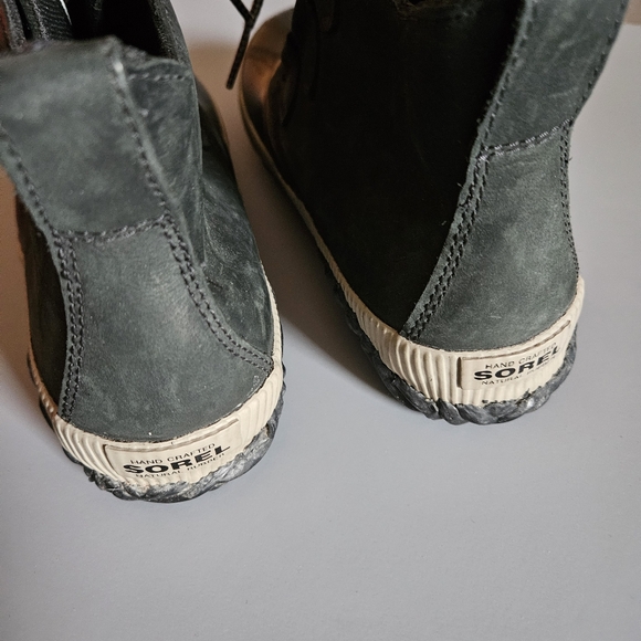 Sorel Women's Duck Boots Size 8 Black Lace-Up Waterproof - Picture 5 of 8